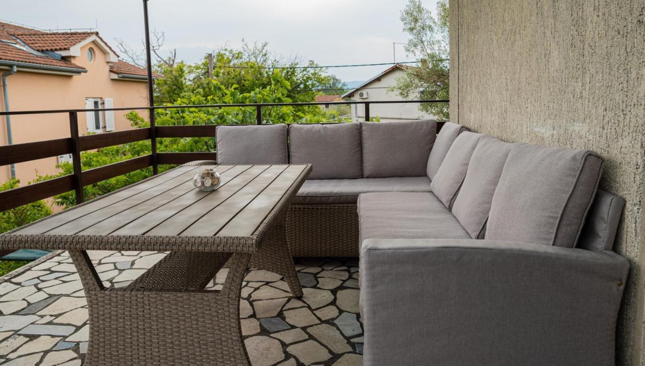 Apartman Doris Milohnici Екстер'єр фото