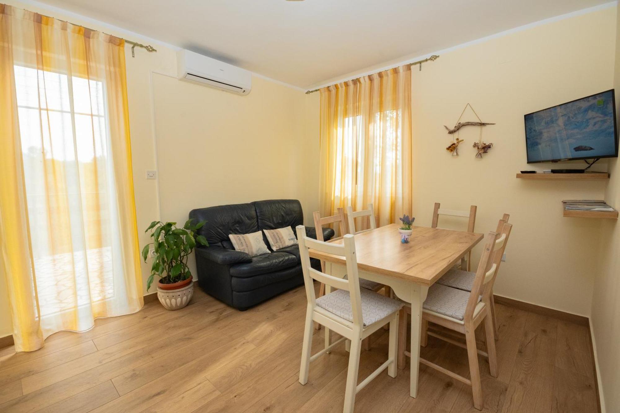 Apartman Doris Milohnici Екстер'єр фото