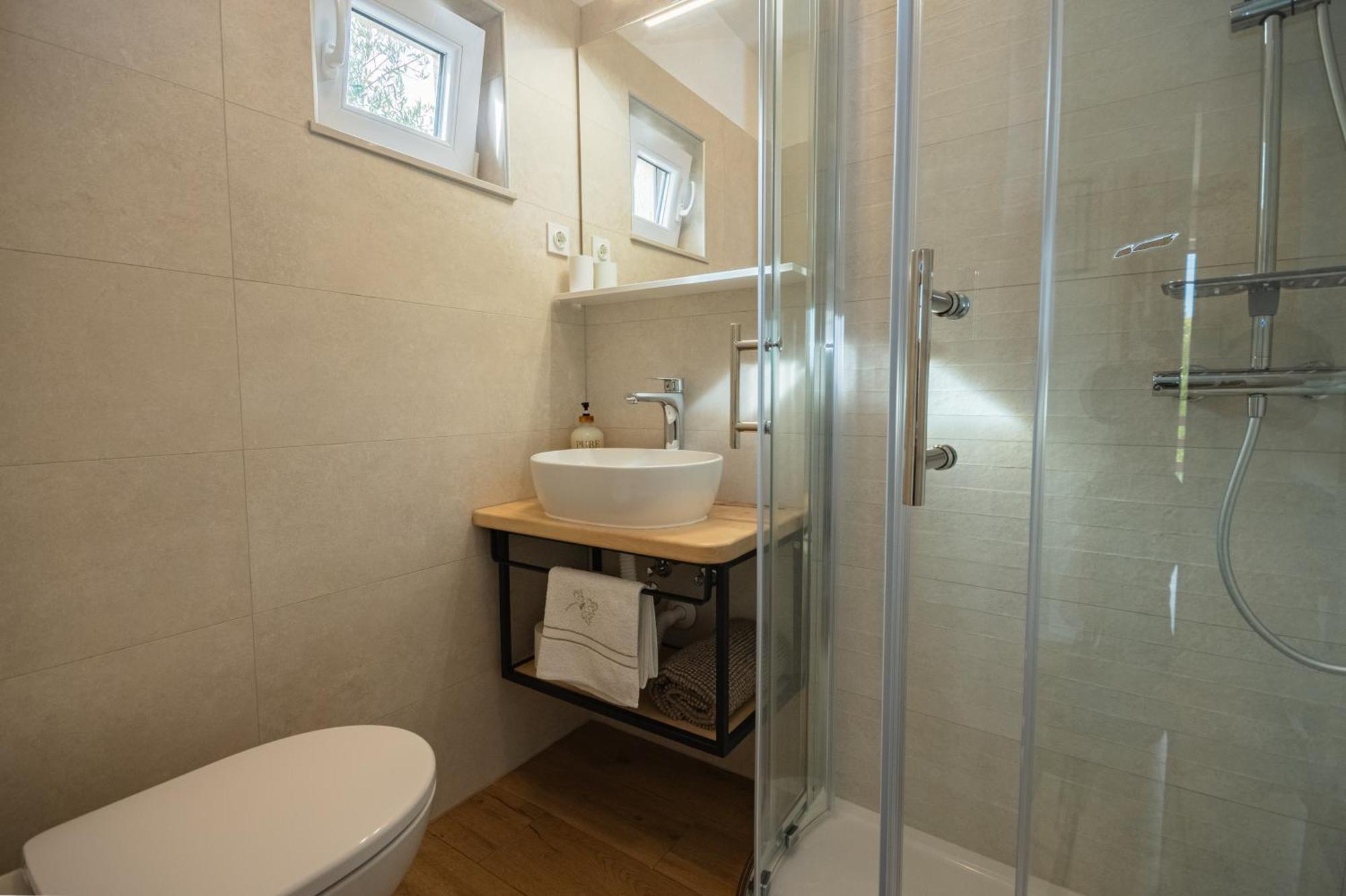 Apartman Doris Milohnici Екстер'єр фото